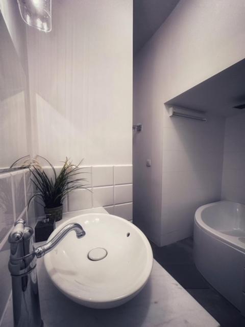 Luxury Living Kopernik Apartment วอร์ซอ ภายนอก รูปภาพ